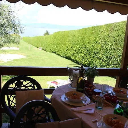 Farm stay Al-bor