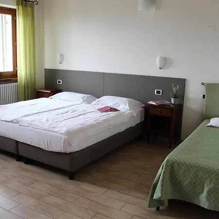 Farm stay Al-bor Lazise