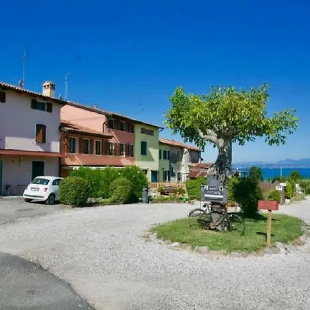 Al-bor Çiftlik konaklama Lazise