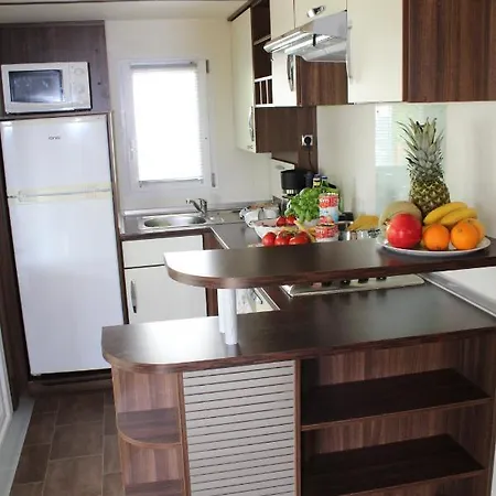 Al-bor * لاتيزي